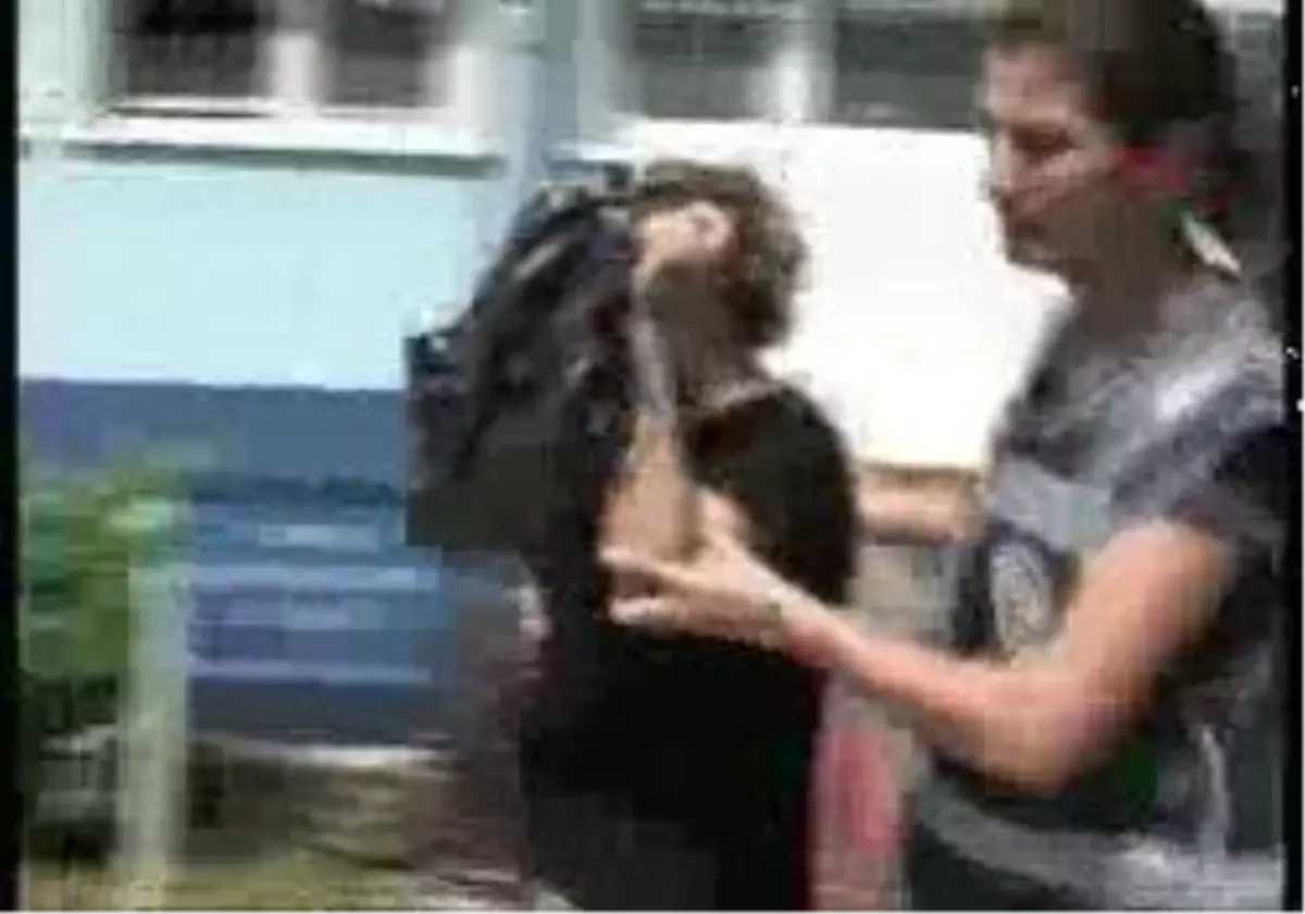 İnternetten Düştü Tuzağa