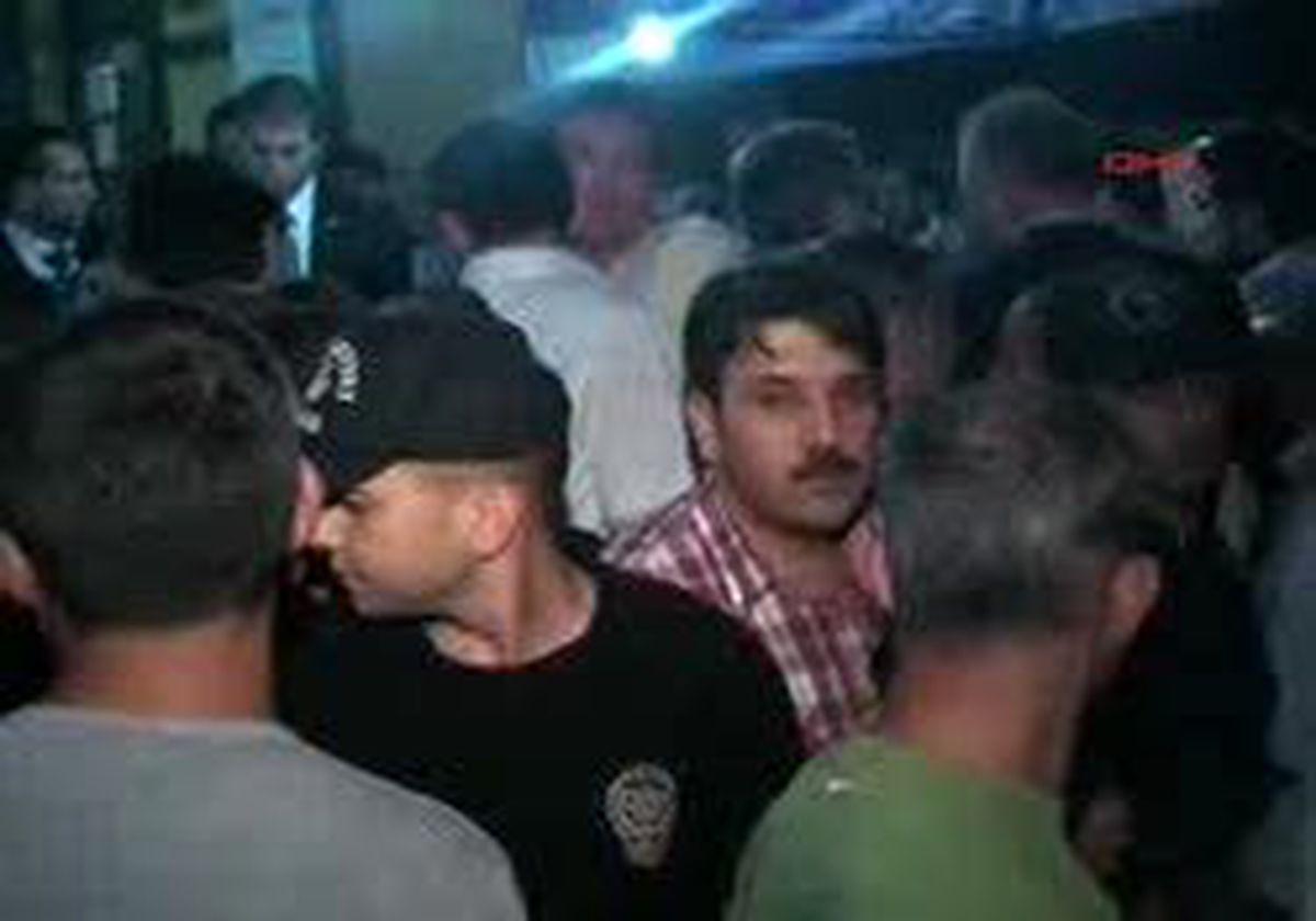 Milletvekili Protestosuna Gözaltı