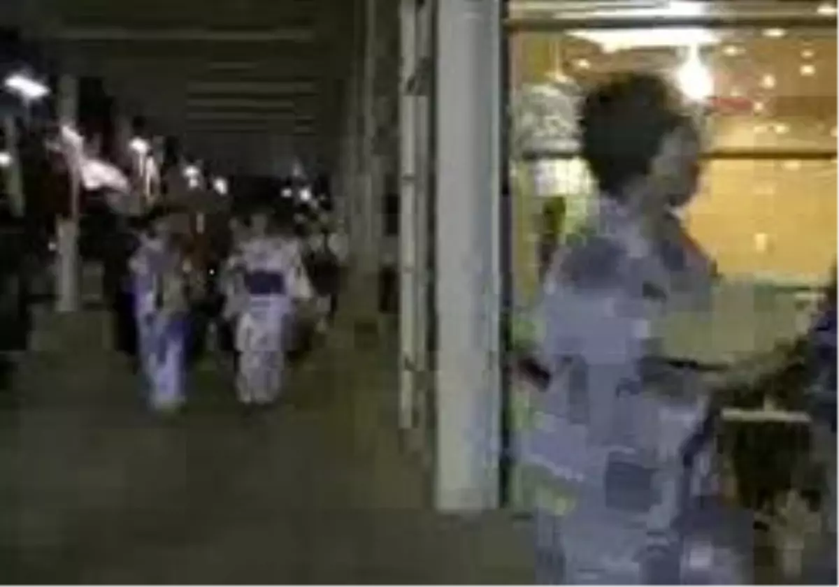 Mersin - Japonlara Kolbastılı Gece 
Anma Gösterilerine Kesintisi Gölgesi Düştü