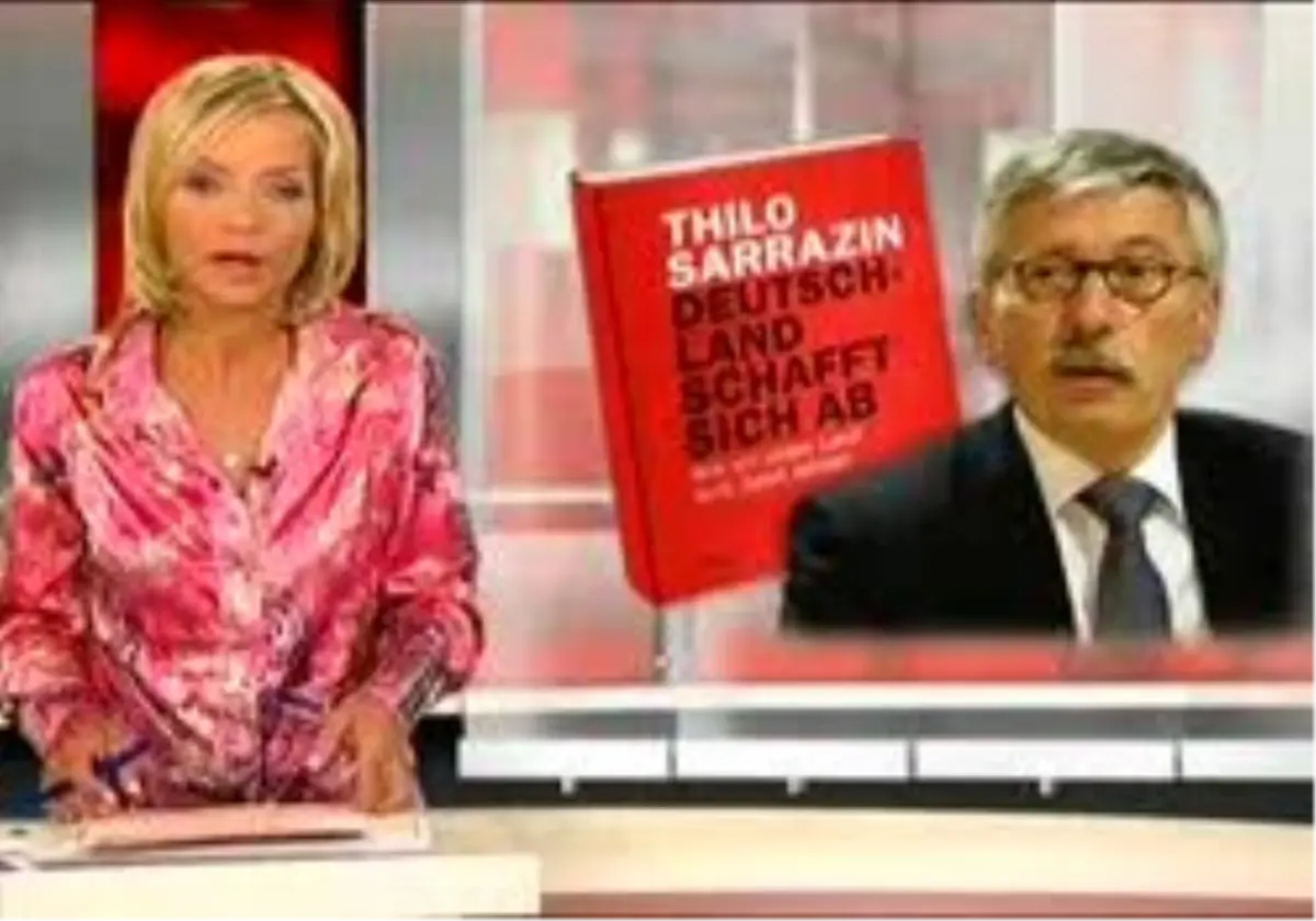 Sağcılar: Sarrazin?İn Heykeli Dikilmeli