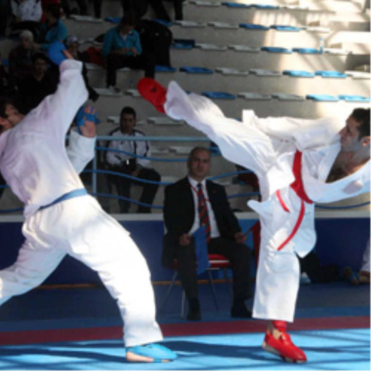 6 Büyükşehirli Karateci Akdeniz Şampiyonası’nda