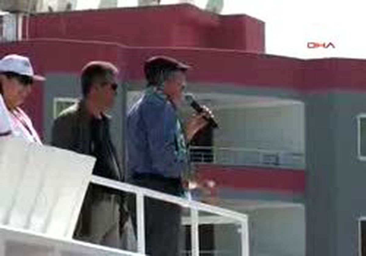 Kılıçdaroğlu:'Ceyhan'da Yüzde 65 'Hayır' Çıkar Diyor Arkadaşlar'
Yurt Bülteni 11´De Geçilen 'Kemal Kılıçdaroğlu: 'Yüzde 65 Hayır Çıkar' Başlıklı Haberimizi Kaynağından Yapılan Düzeltme İle Yeniden Geçiyoruz