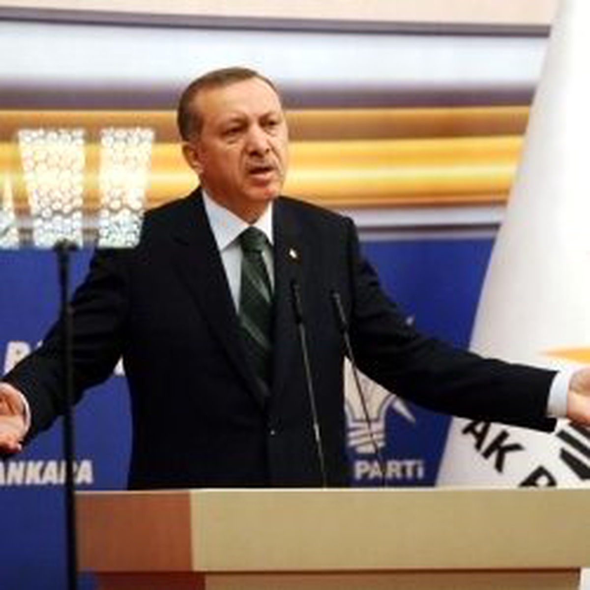 'YARSAV'dan Sonra Bir de Çeteler Var'
