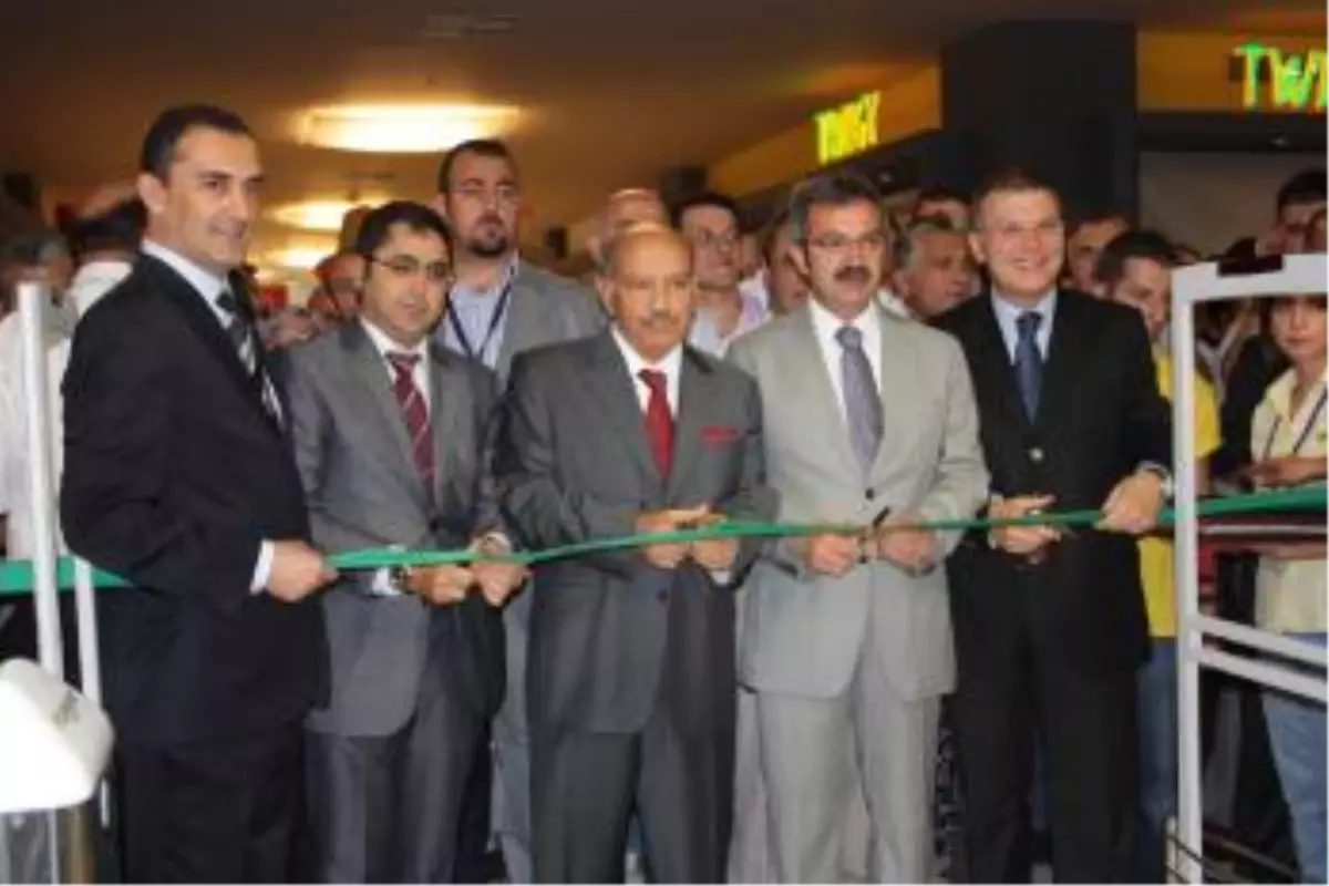 Gebzelilerin Heyecanla Beklediği 45\'nci Mağaza Sürprizlerle Geliyor!