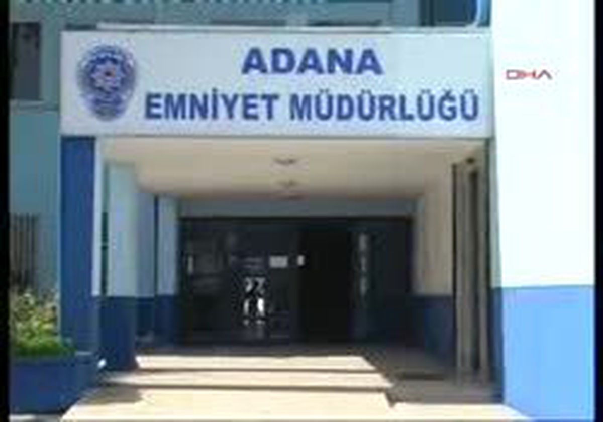 Adanaekemniyet Müdürlüğü'nün Görüntüsü
05.09.2010 - Haber Kodu : 100905035_Adana_Da_Kpss_Operasyonu_45_Gozaltı
Adana'da Kpss Operasyonu; 45 Gözaltı