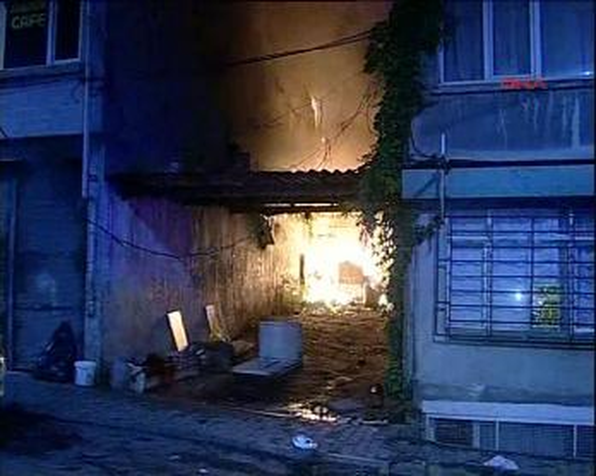 Şişli'de Korkutan Yangın