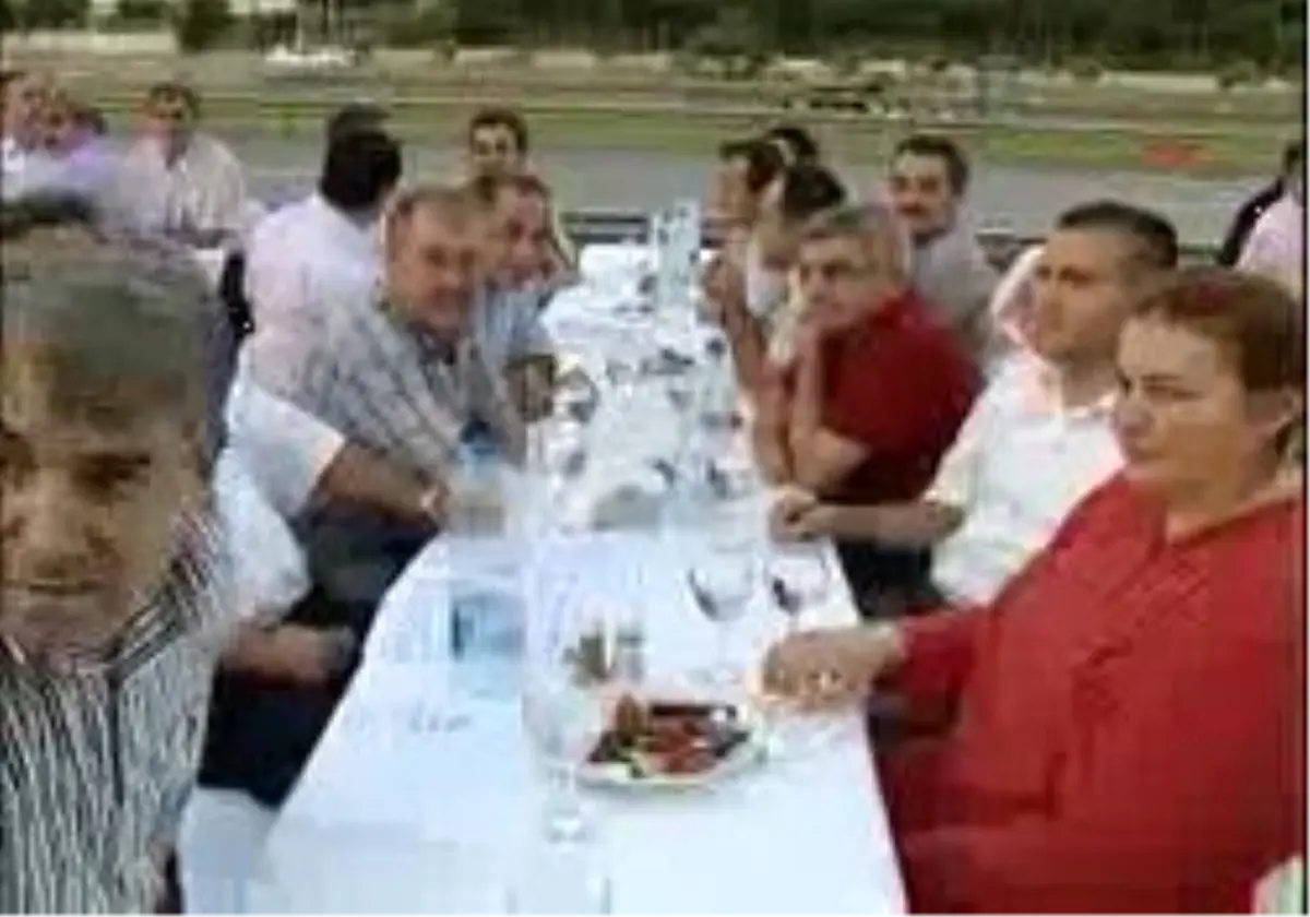 Antalya - Devlet Bakanı Ve Başbakan Yardımcısı Ali Babacan:
Devlet Bakanı Ve Başbakan Yardımcısı Ali Babacan: