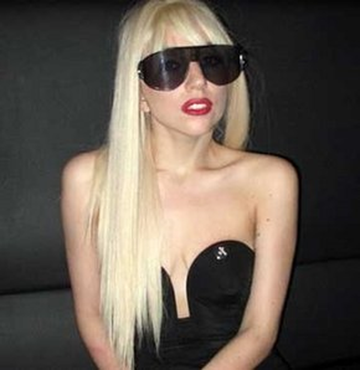 Lady Gaga Açlıktan Kırılıyor