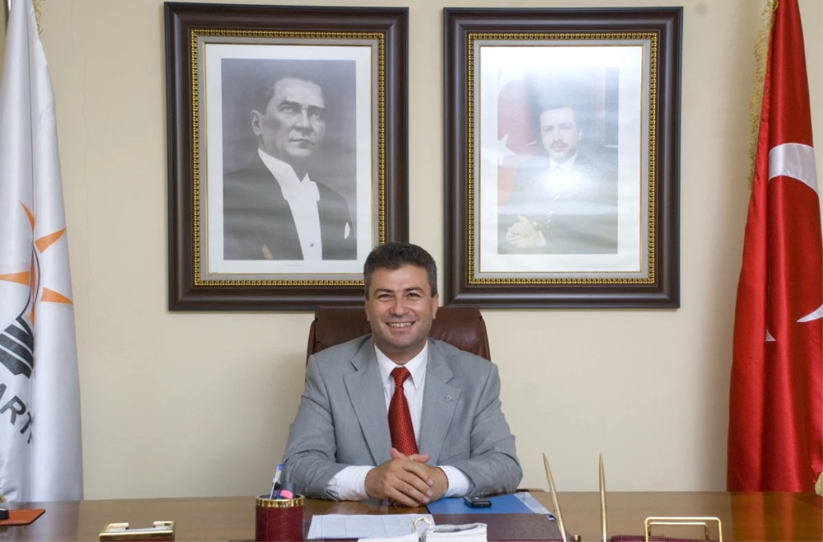 Ak Parti İzmir İl Başkanı Ömür Kabak\'ın İzmir\'in Kurtuluşuyla İlgili Kutlama Mesajı