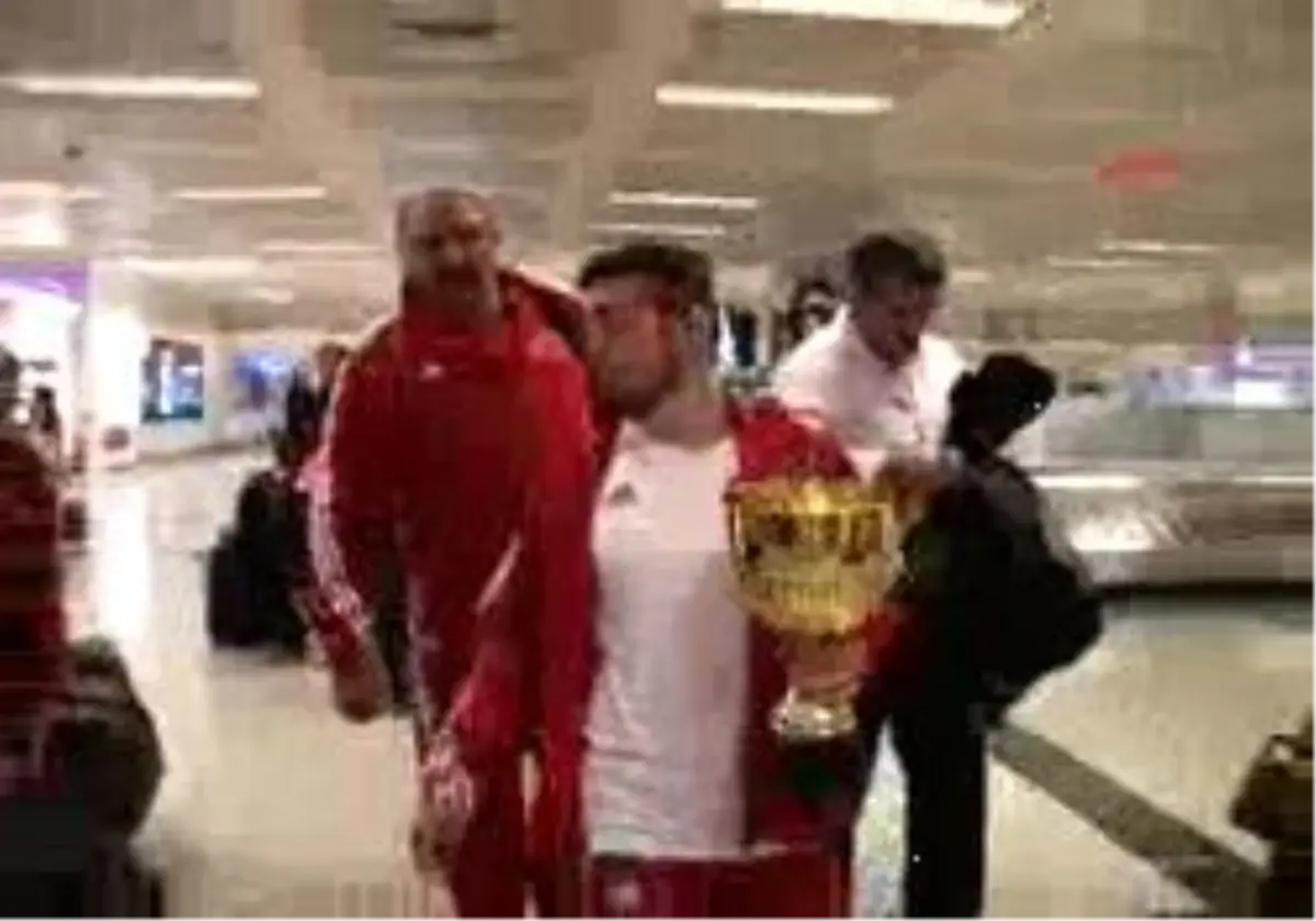  Çiçekli Karşılama