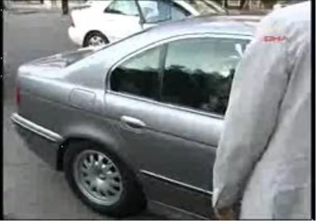 Antalya-Bakan Babacan Bayram Namazını Antalya´ Da Kıldı