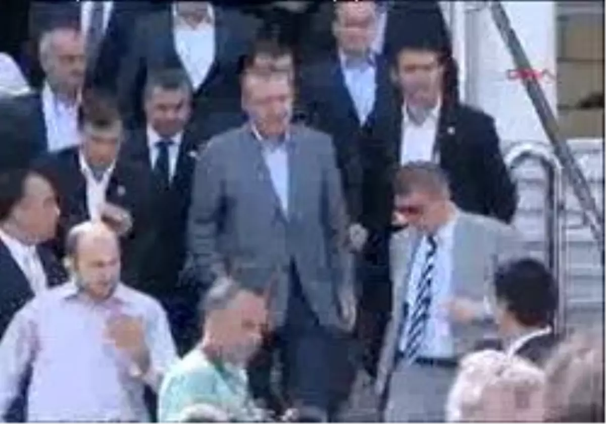 Başbakan\'ın Sarıyer Ziyaretinde 7 Gözaltı3