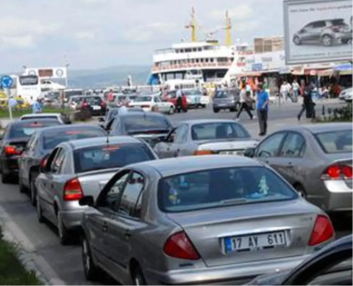 Çanakkale\'de Referandum Kuyruğu