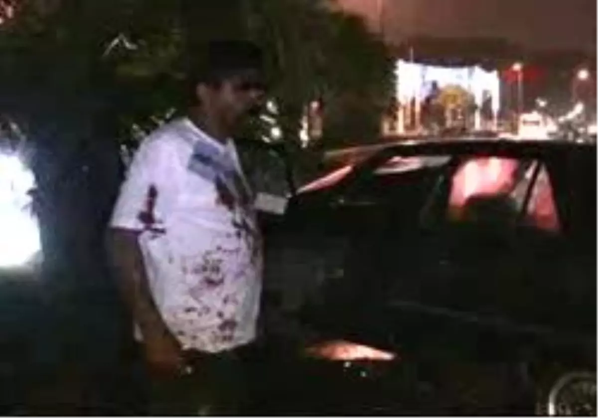 Ereğli - Yaralı Sürücü Yağmur Altında Ambulans Bekledi
*Sürücünün 300 Promil Alkollü Olduğu Tespit Edildi