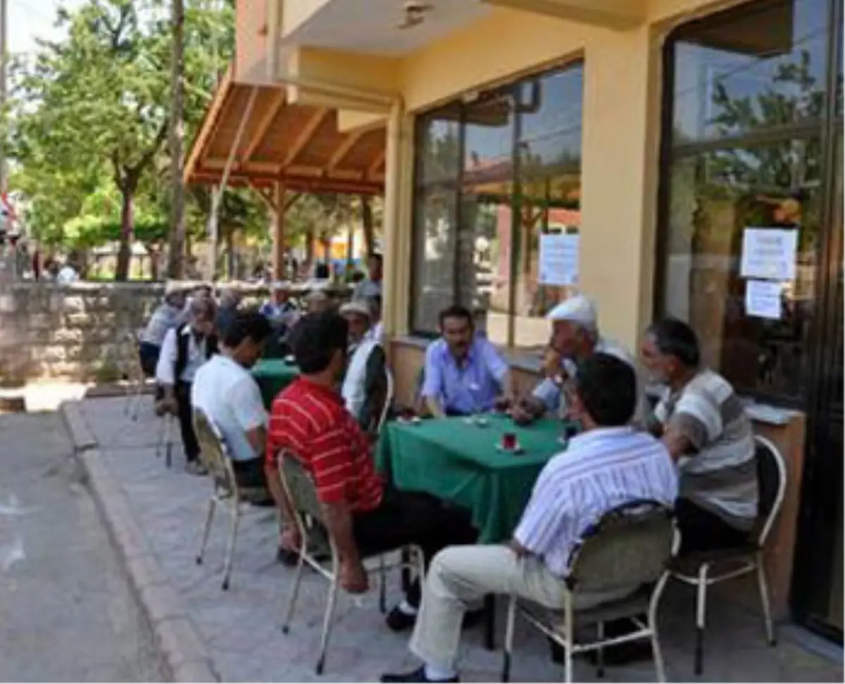 Kenan Evren Köyü\'nde \'Hayır\' Şaşkınlığı