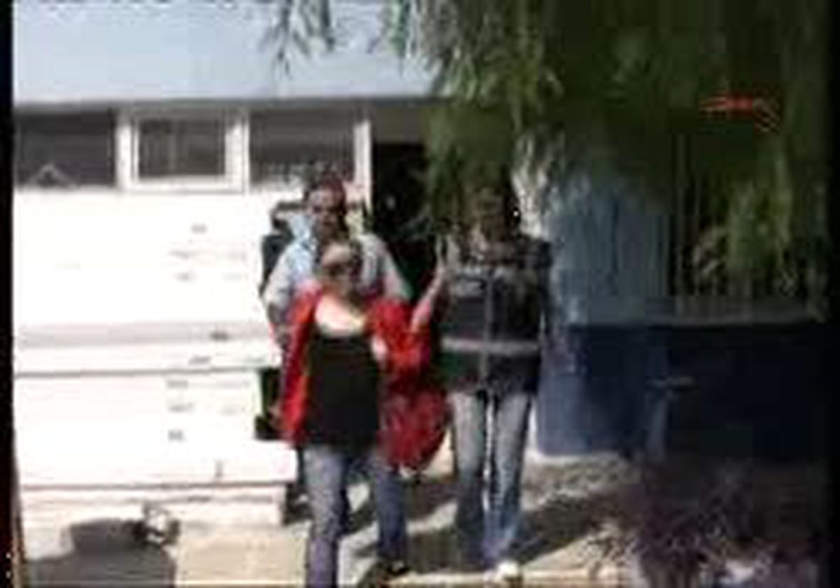 Adana - Halı Sahada Fuhuşa Polis Engeli