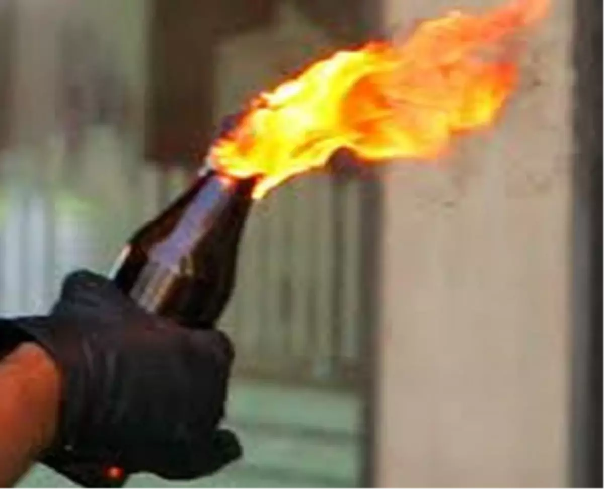 İdil Belediyesi ve Öğretmenevi\'ne Molotof