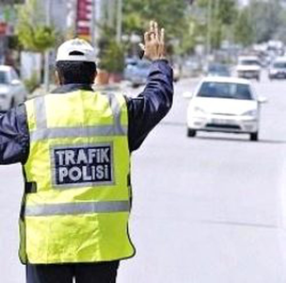 D 100\'De Tehlikeli Uğurlama Töreni
İstanbul D 100\'De Tehlikeli Uğurlama Töreni
- Asker Uğurlama Törenlerindeki Taşkınlıklar Sınır Tanımıyor