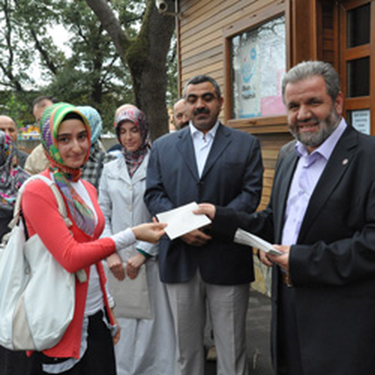 Kartepe Din Görevlilerinden Burs