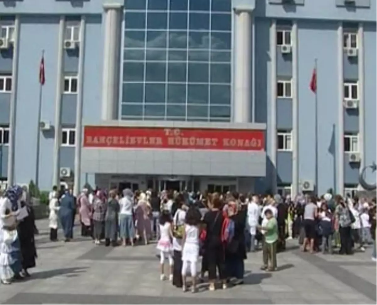 Okul İçin Protesto!