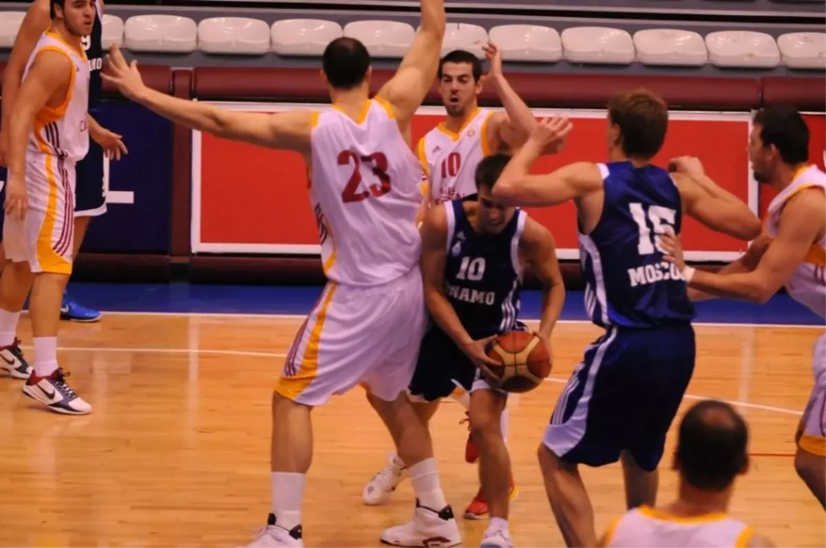 3. Rixos Cup Uluslararası Basketbol Turnuvası’nda Birinci Gün Maçları Oynandı
