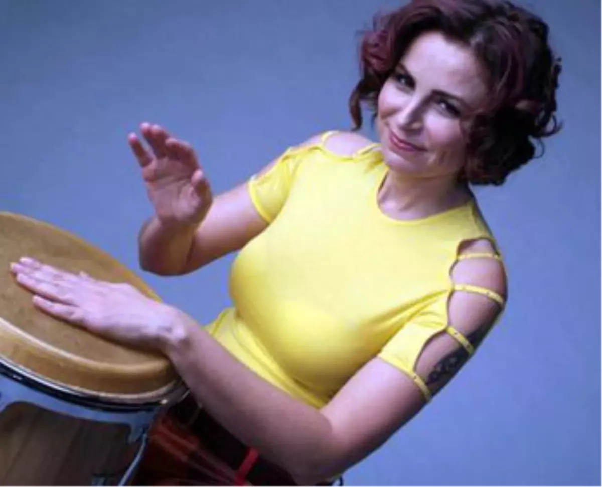 İzmirli Düriye, ABD\'de Albüm Çıkardı