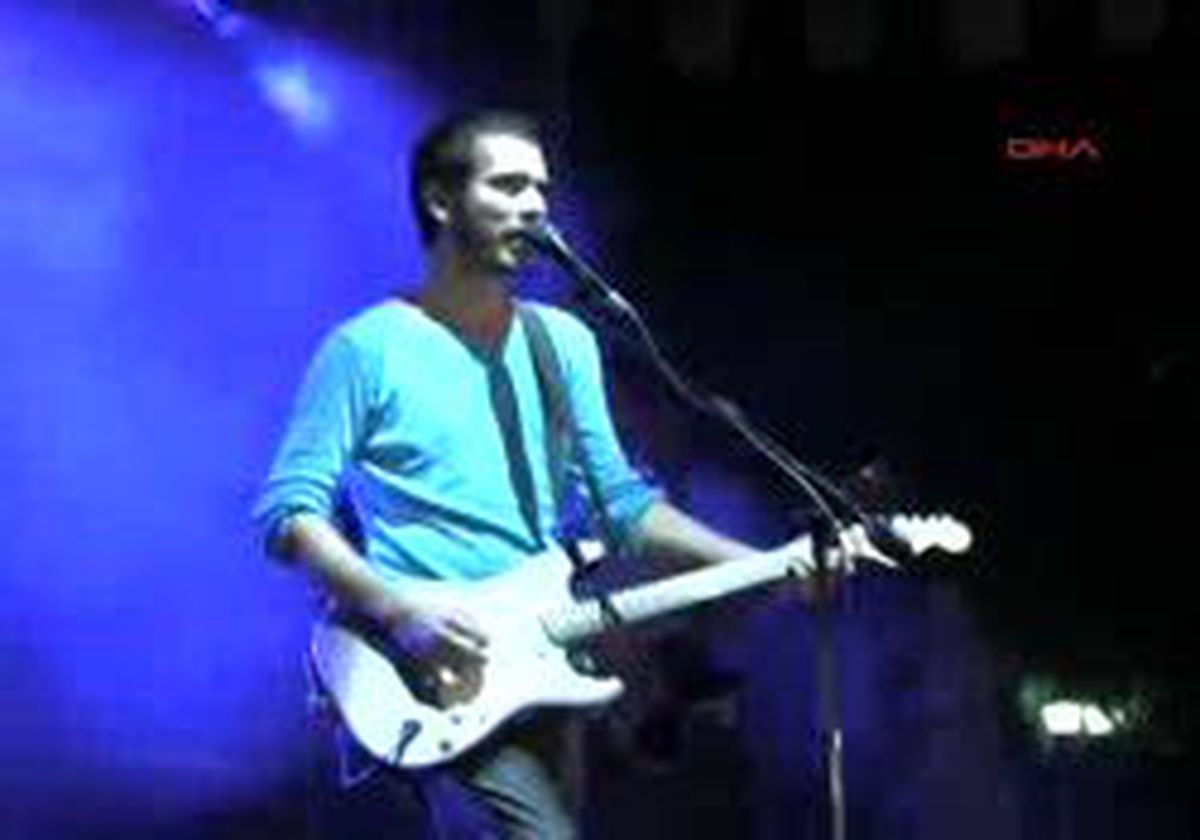 Manavgat-Mor Ve Ötesi´Nden Tarkan´A Destek