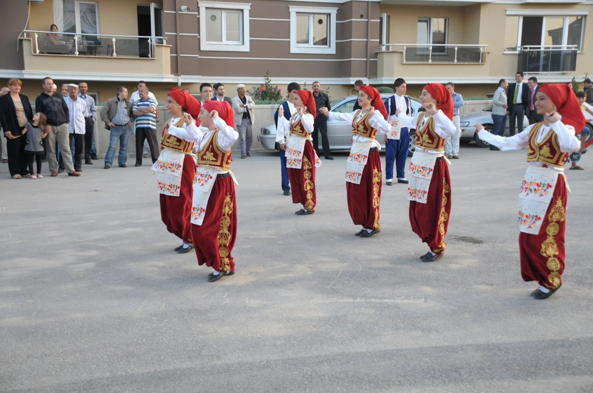 Bal-Göç Kültür Merkezi Açıldı