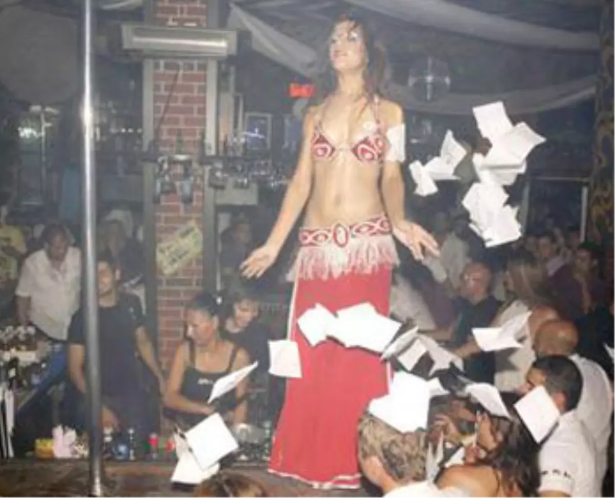 Alanya\'da Türk Gecesi