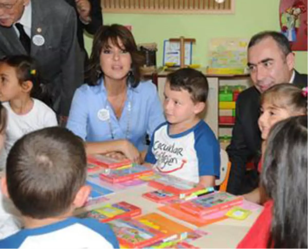 Gülben Ergen\'in Mutlu Günü