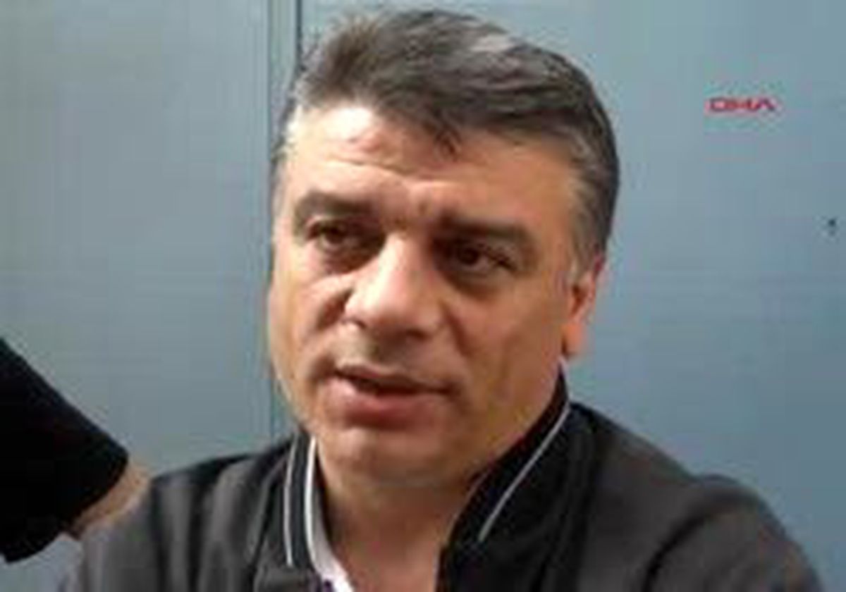 Bursa - Üzerine Televizyon Düşen Zihinsel Engelli Ahmet Öldü
Baba Zeki Şimşek, 'Ahmet'in En Çok Sevdiği Televizyondu. Mudanya'daki Evimizde Odasına Plazma Televizyon Almıştık. Onu İzlemiyordu' Dedi.