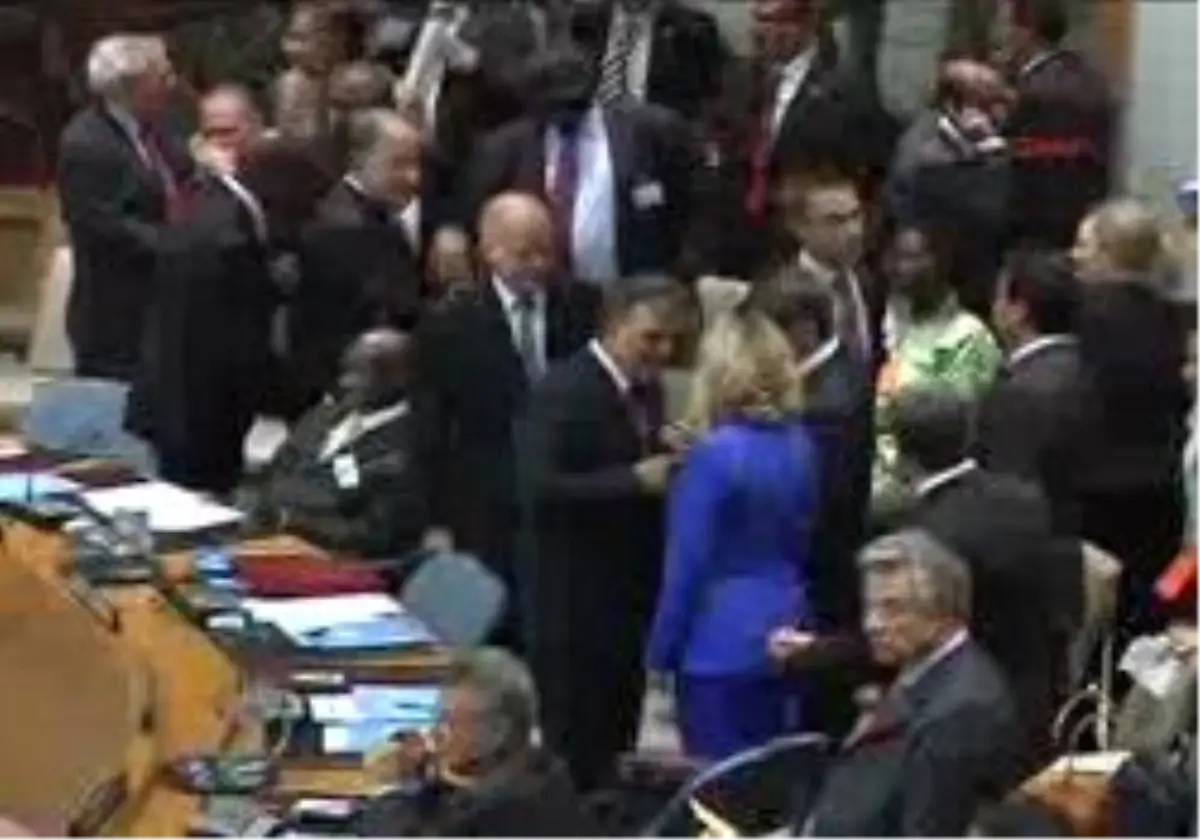 Ekcumhurbaşkanı Gül: "Türkiye Uluslararası Toplumun Barış Ve Refahına Katkıda Bulunmak İçin Etkin Çalışma Yürütüyor"