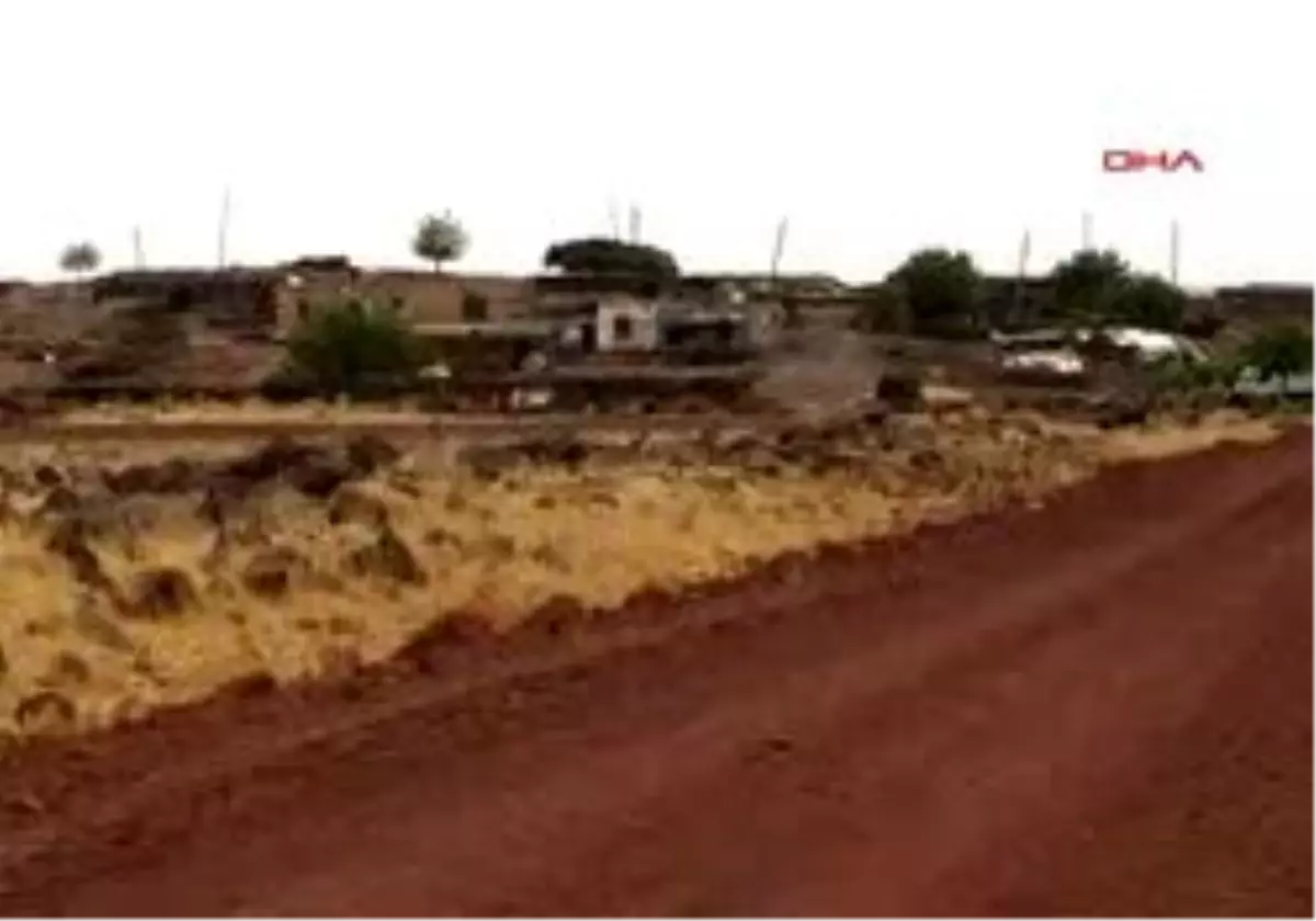 Şanlıurfa - Öğrenciler Öğretmen Yolu Gözlüyor