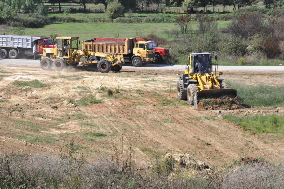 
Kartepe’nin Kurban Pazarı Hazırlanıyor