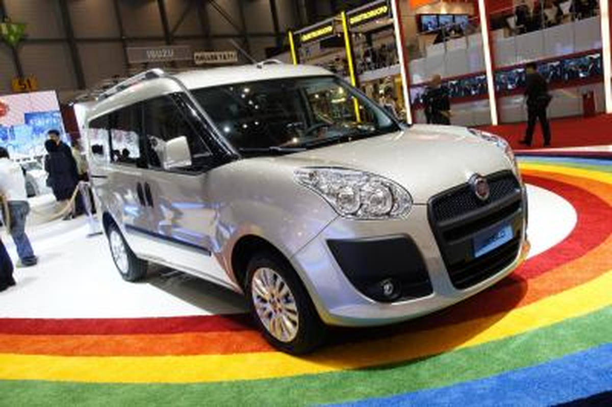Dizel Otomatik Fiat Doblo, Paris'te Görücüye Çıktı!