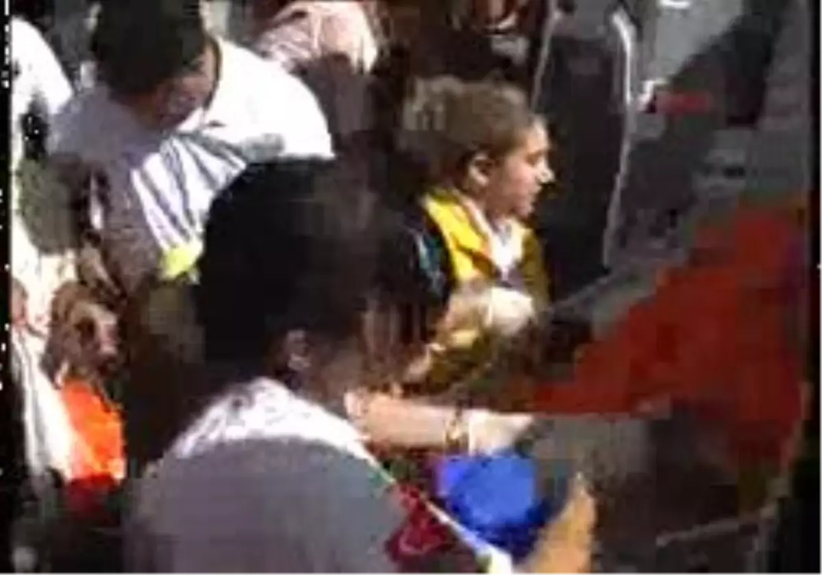 Gaziantepekdoktor İpten Aldığı Emine, Bir Gün Yaşatılabildi