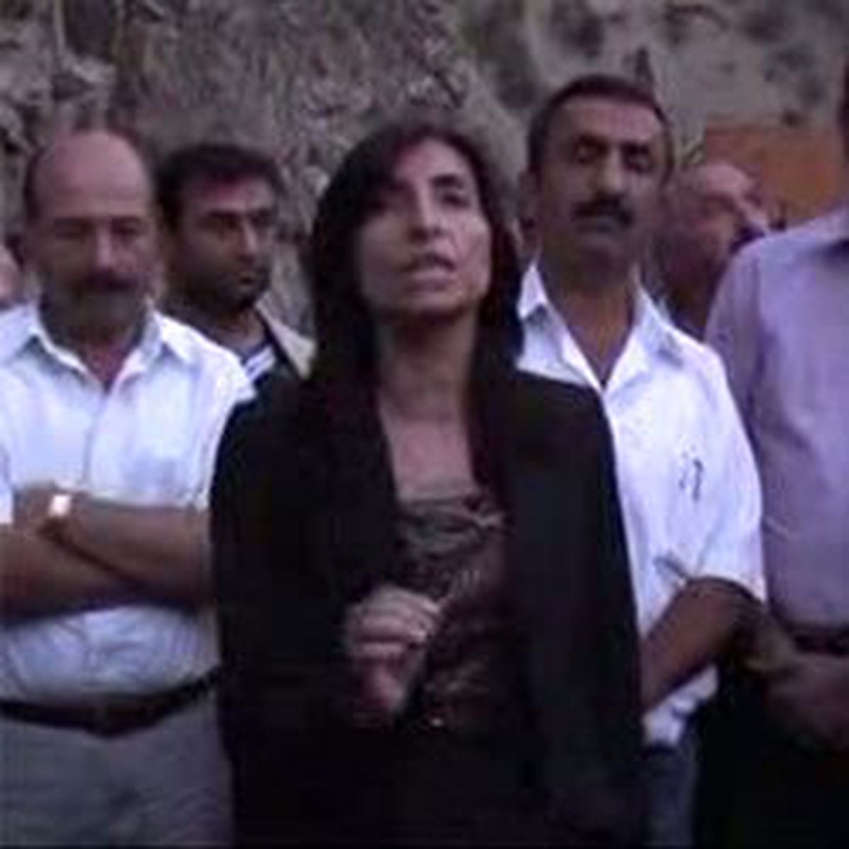 Tehdit mi, Uyarı mı?