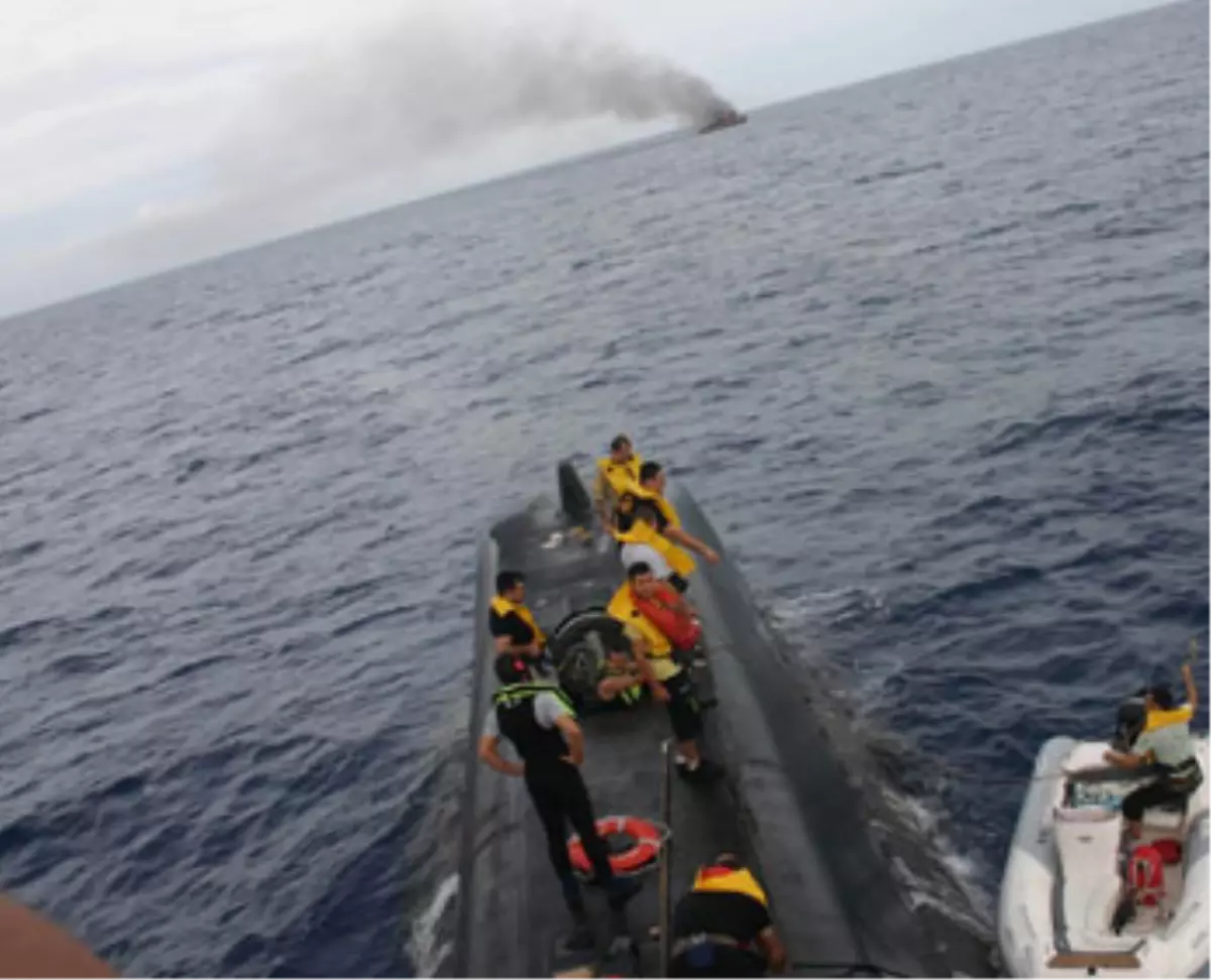 Dalaman\'da Denizde Can Pazarı