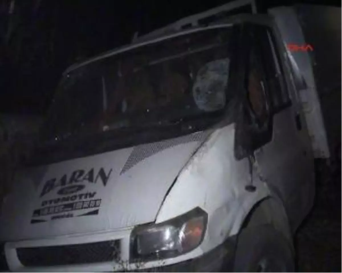 Van\'da İki Ayrı Kaza: 1 Ölü, 9 Yaralı