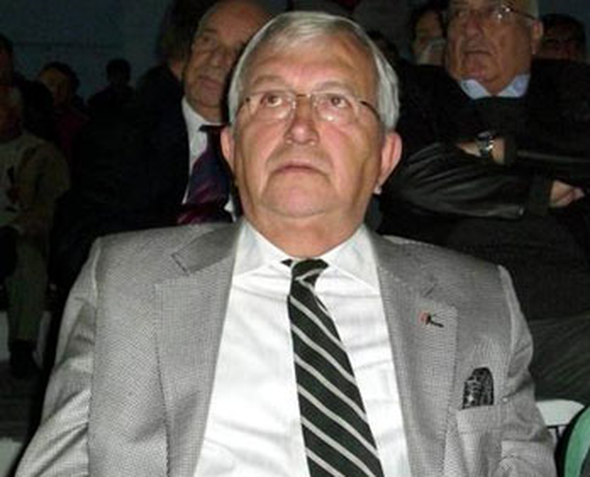 Sayın Milletvekili Omuz Attı, Yıkılmadım