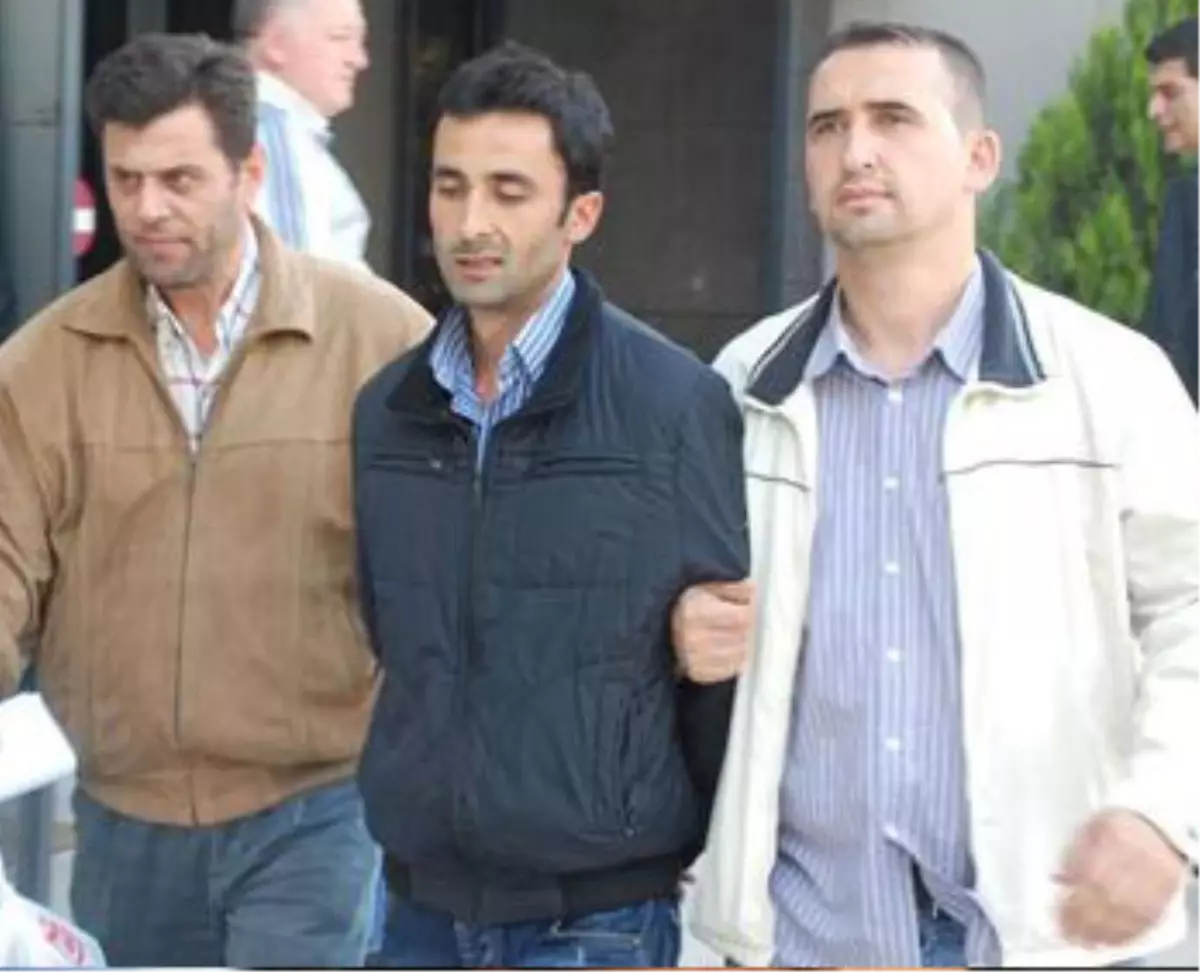 Sürücü, Soyguncuyu Tanıyınca Oyun Bozuldu