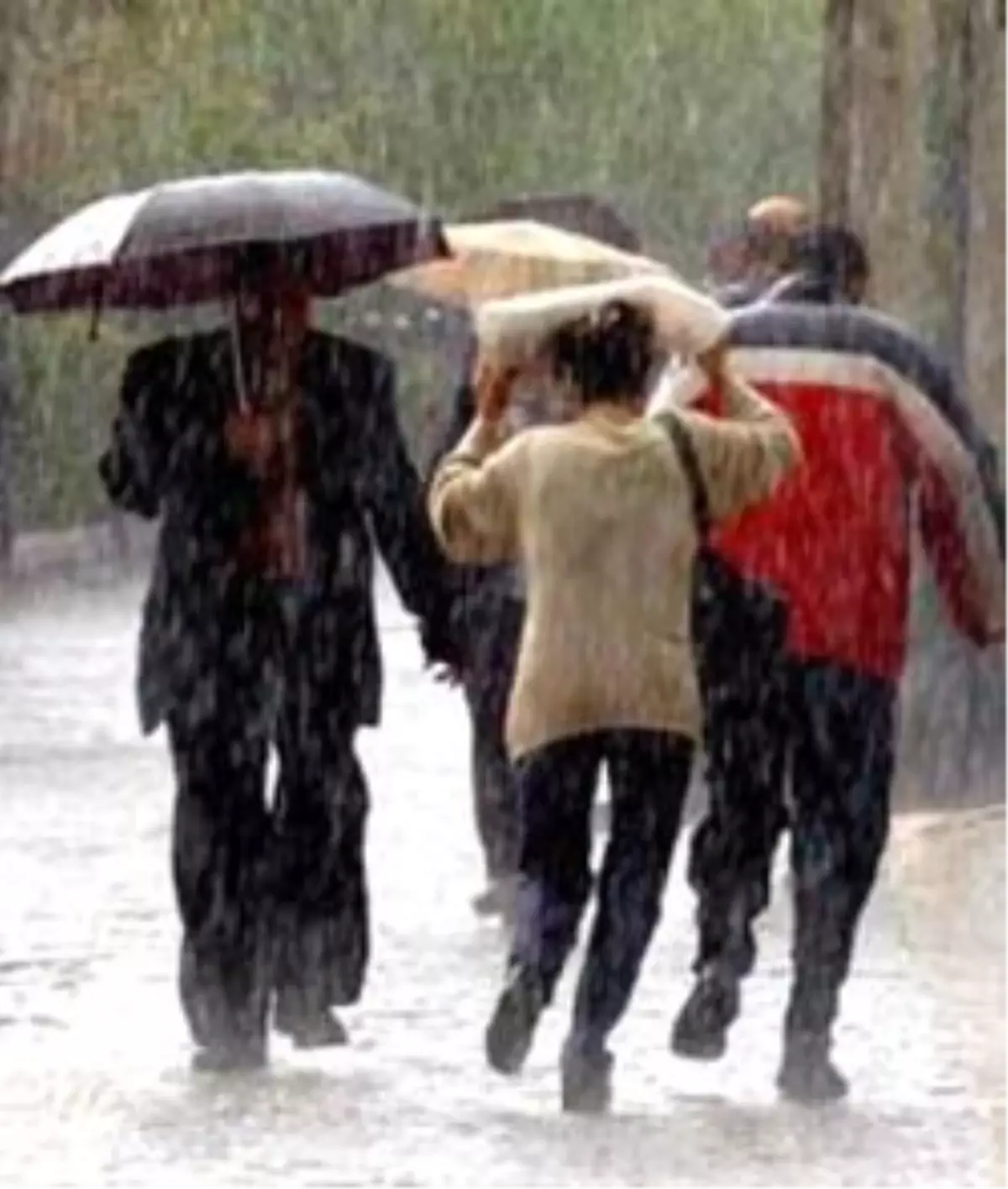 Türkiye\'nin Genelinde Yağış Var