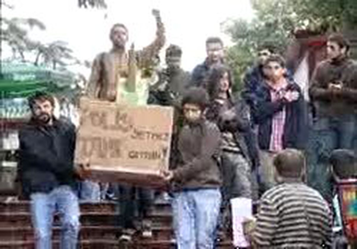 Yıldız Üniversitesi'nde 'Gözaltı' Ve 'Sivil Polis' Protestosu...