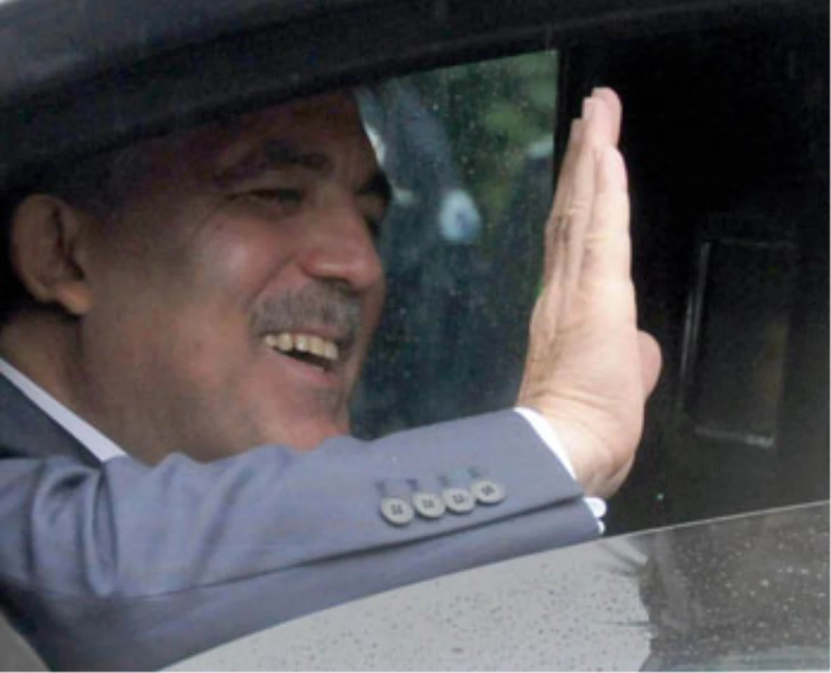 Cumhurbaşkanı Abdullah Gül \'Üniversitede Gözaltı\' Sorusunu Yanıtlamadı