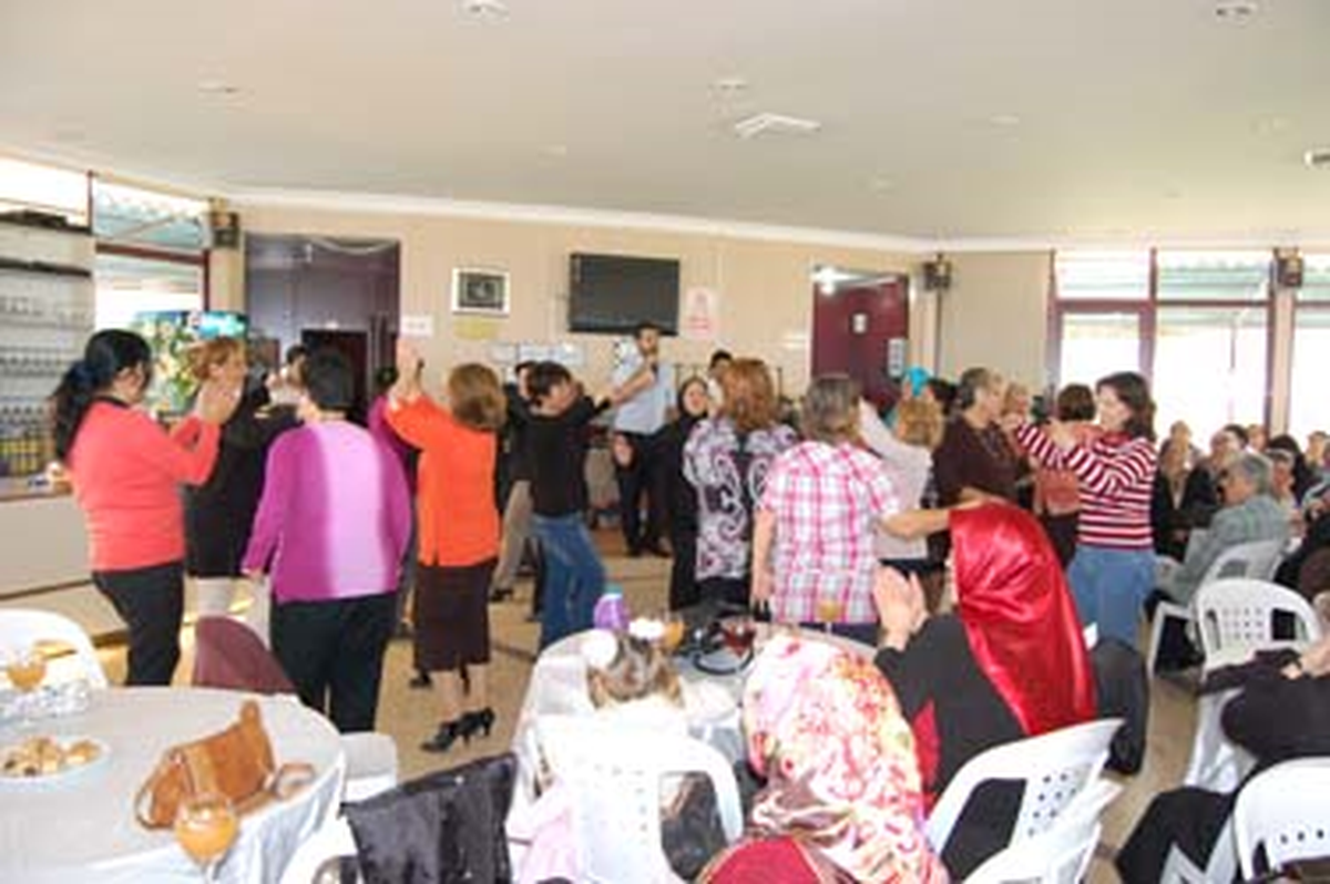 Eğlence Sırası Bahçelievler Mahallesi Bayanlarındaydı