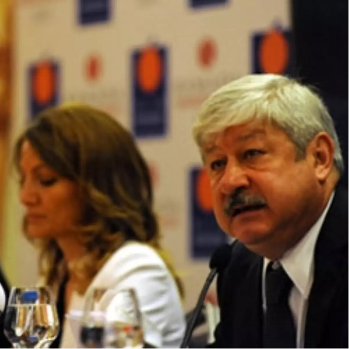 "Atatürk Çocuğuyum, Şeyhlerin Değil"