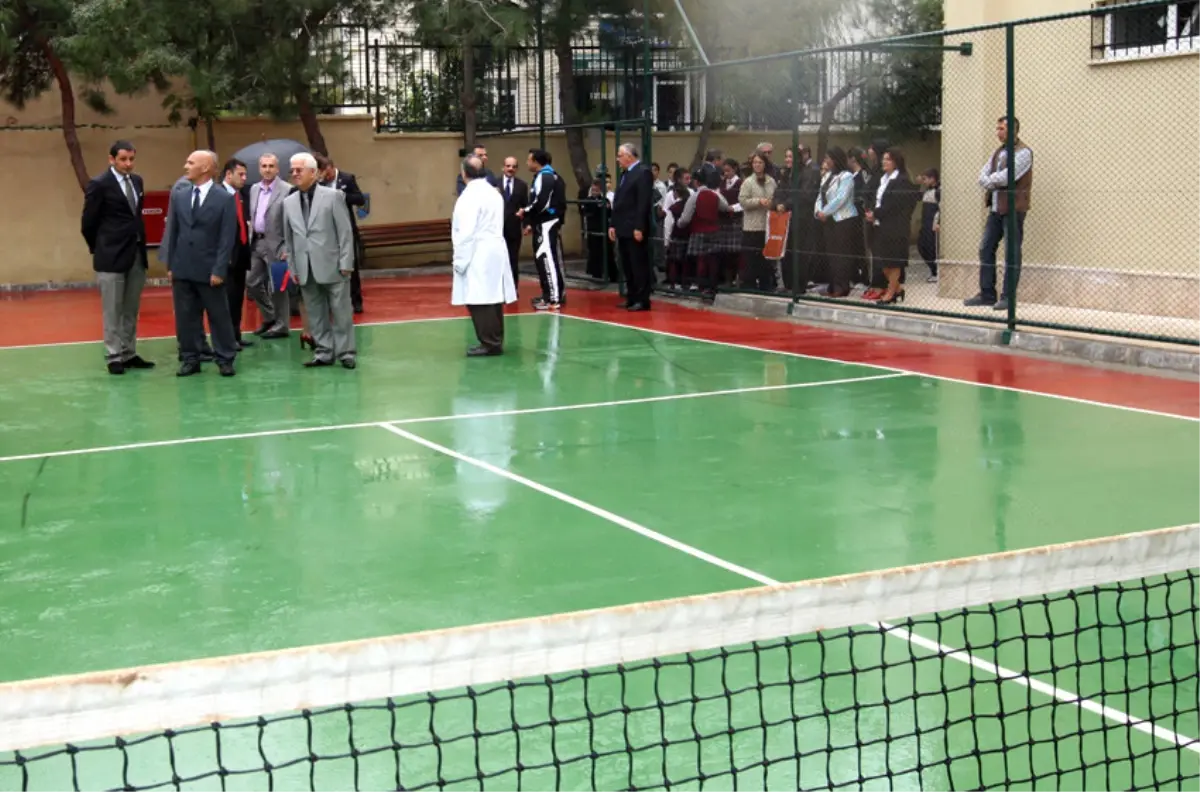 Yavuz Selim Tenis Kortuna Kavuştu