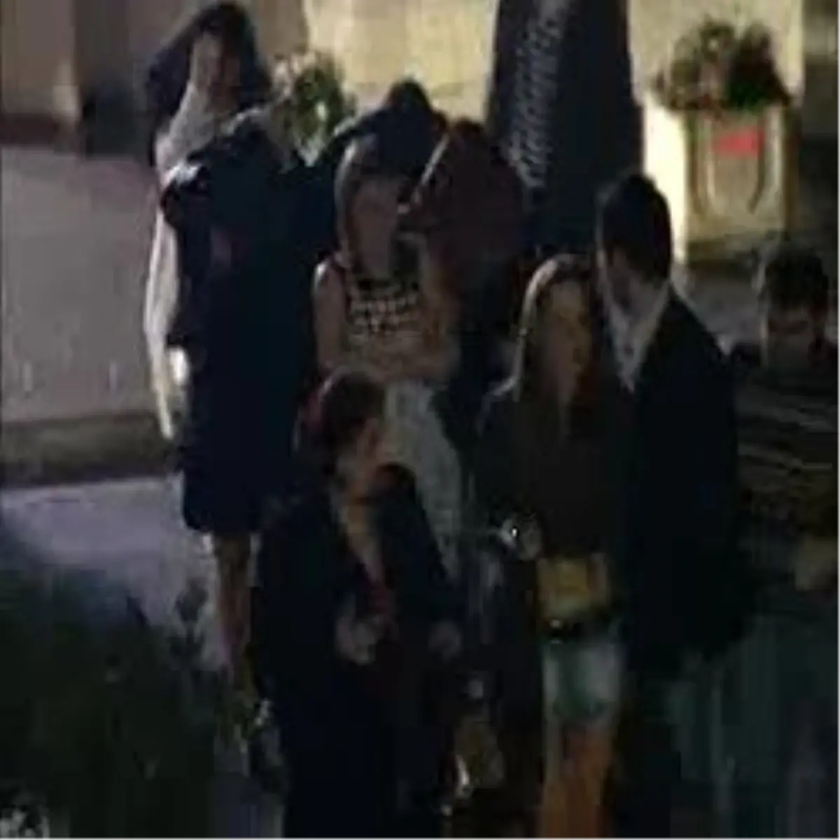 Aksaray\'da Fuhuş Operasyonu: 25 Gözaltı...