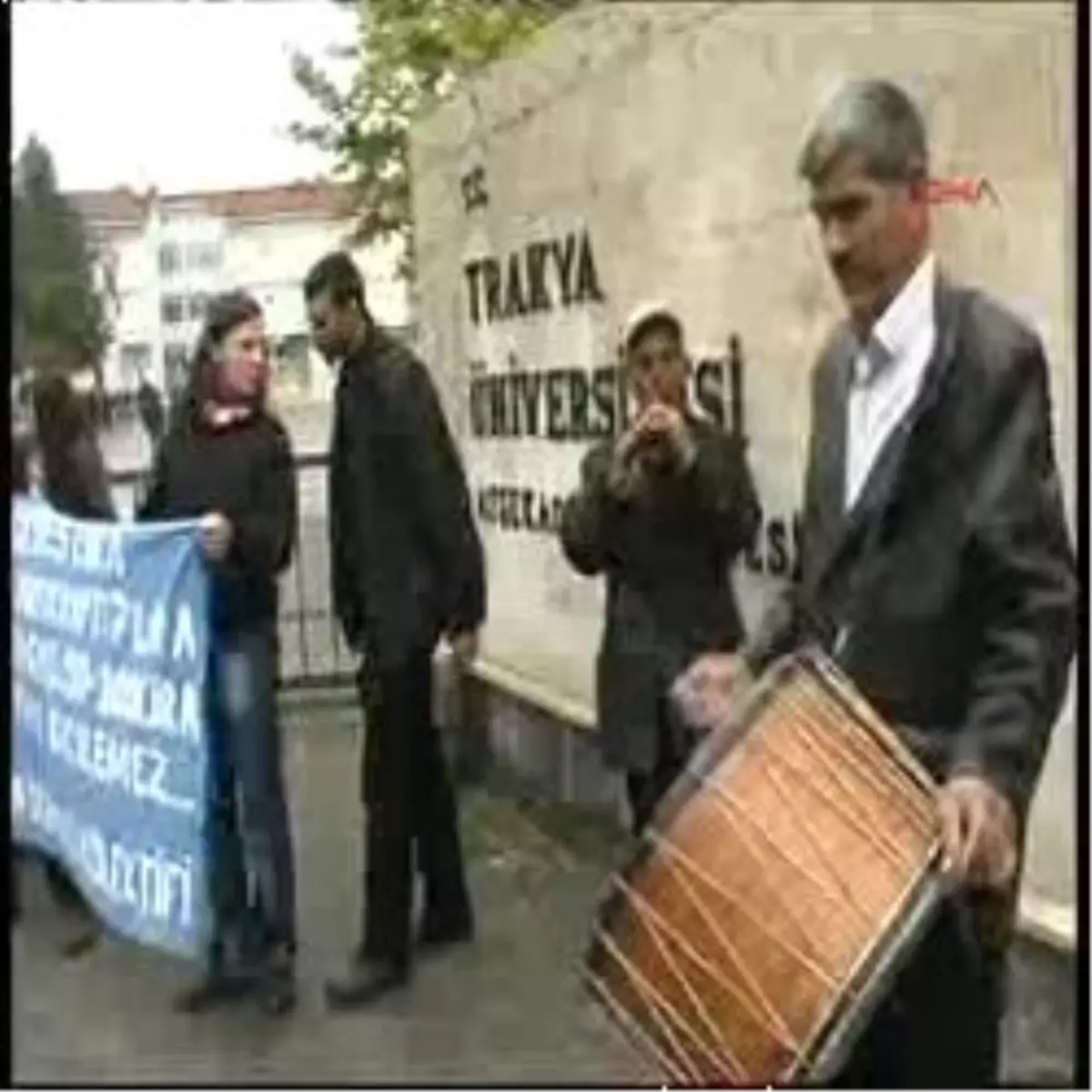 Trakya Üniversitesi Öğrencilerinden Skeçli Eylem