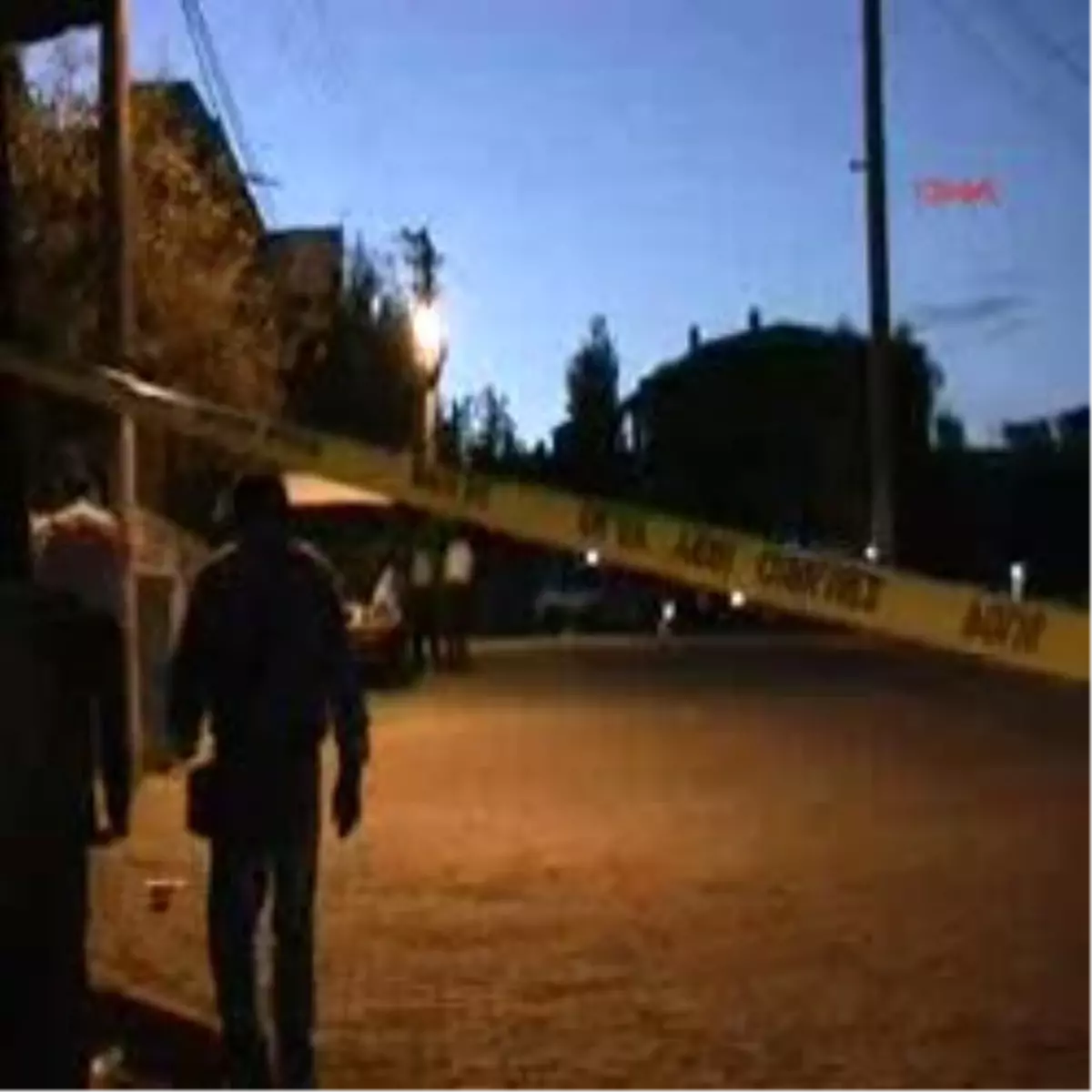 Polis\'le Çatıştı Öldürüldü